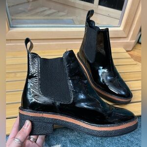 Heiress Black Patent Leather Chelsea platform Boots size 38